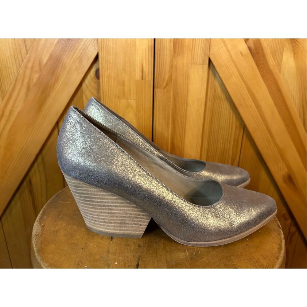 Eileen Fisher Metallic Pewter Leather Wedge Pumps